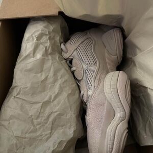 Yeezy boost 500